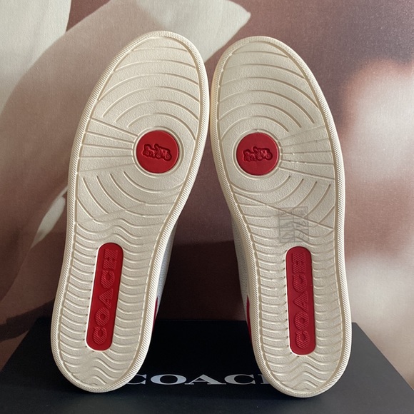 Coach Disney Mickey Mouse X Keith Haring Sneaker worn once. - Picture 3 of 9